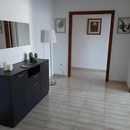 San Sebastian 65 سانتا كروز دي تينيريف