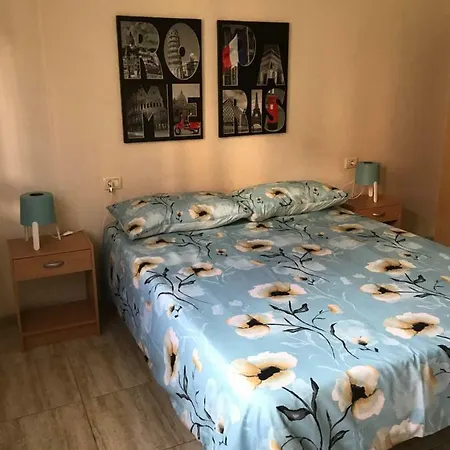 San Sebastian 65 * سانتا كروز دي تينيريف